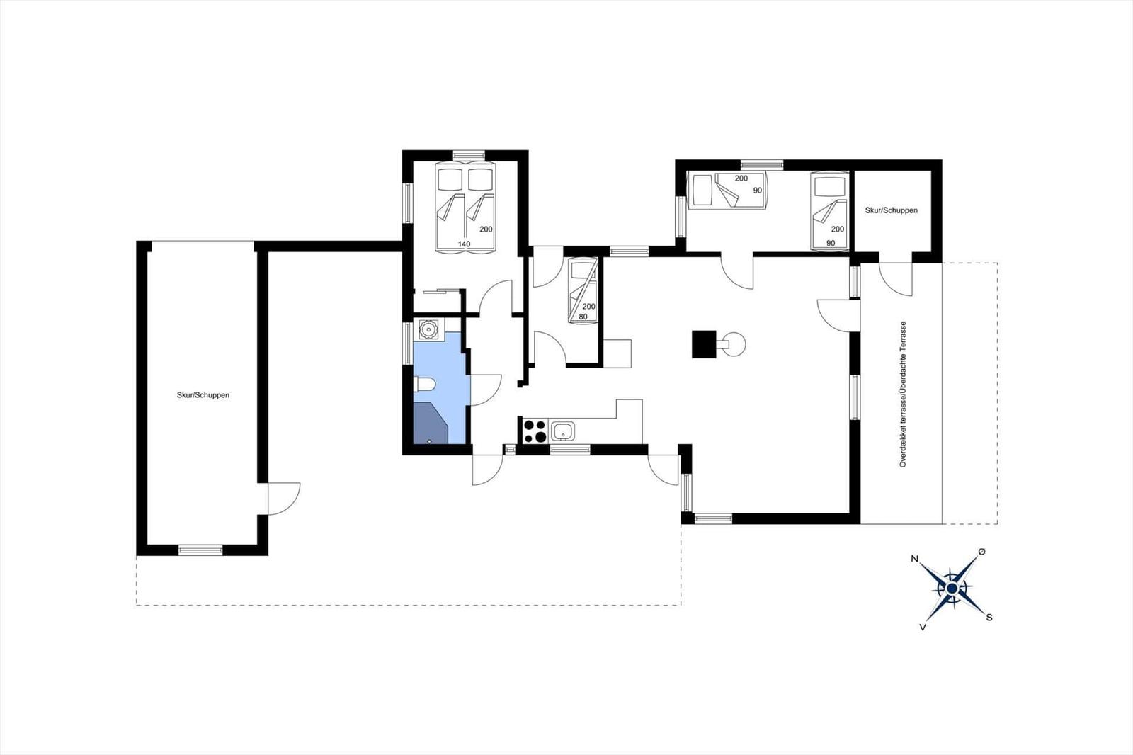 Functional floor plan with bedrooms, kitchen, and covered terrace.