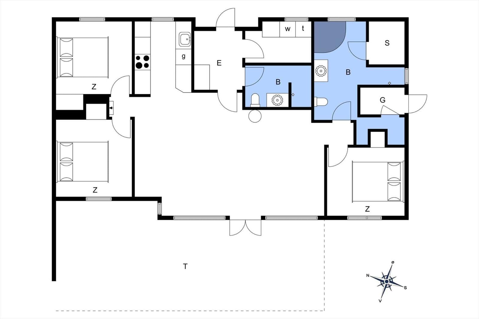 Apartment with three bedrooms, kitchen, and bathroom.