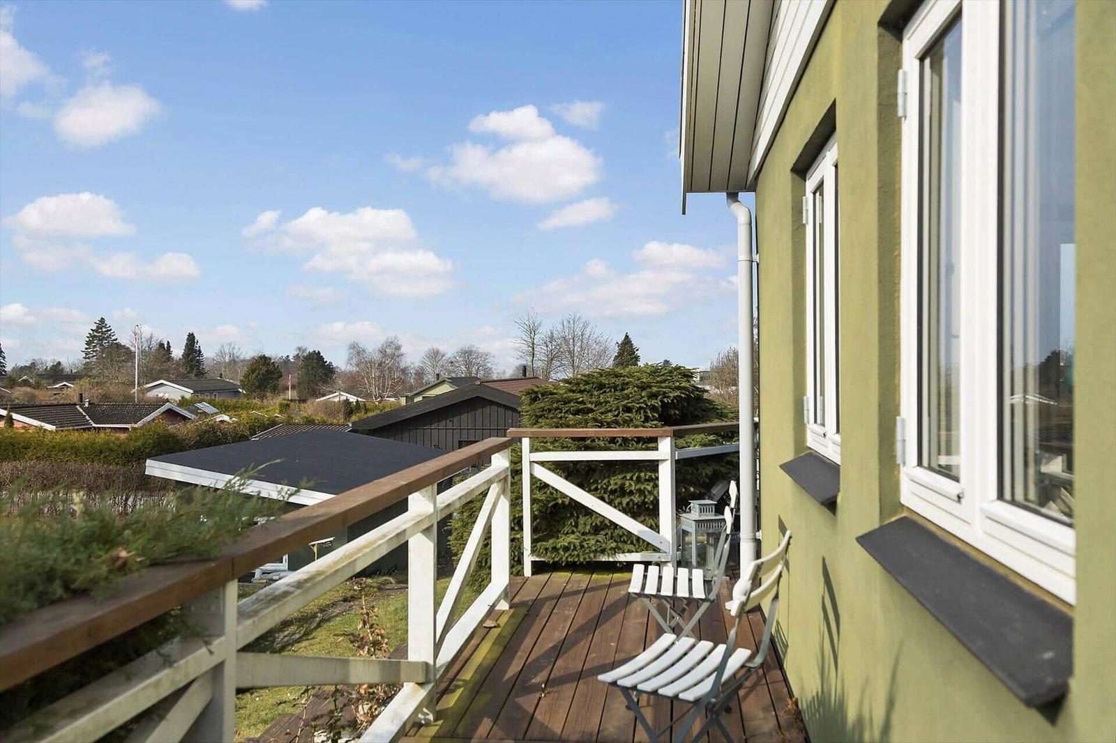Deck with chairs and view of the surroundings