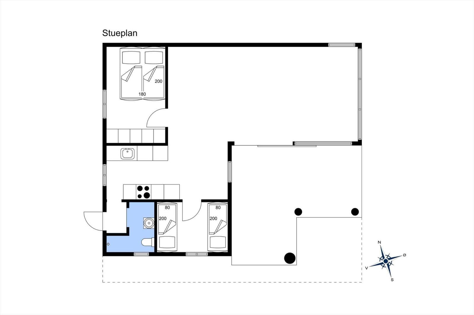 Stueplan zeigt Schlafzimmer, Küche und Bad mit Maßen.