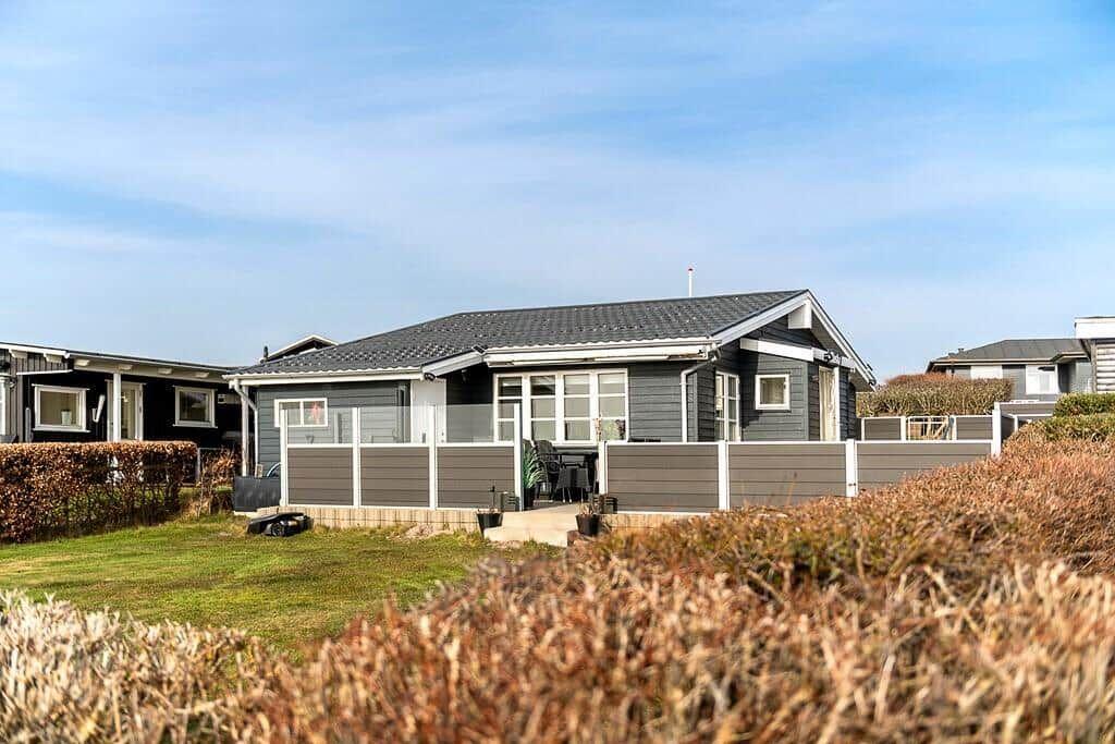 Moderne Ferienhaus mit Terrasse und Garten