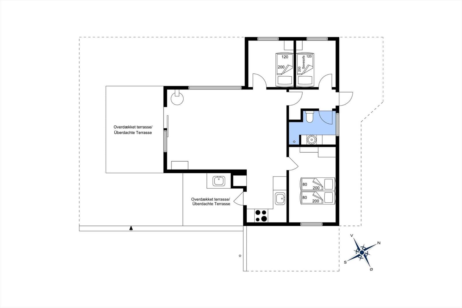Apartment with two bedrooms, kitchen, and covered terrace.