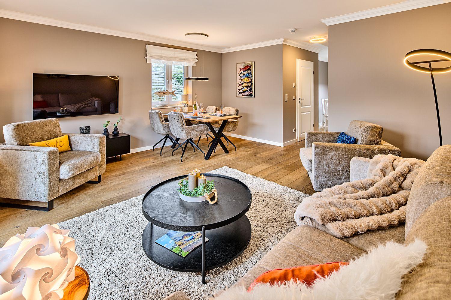 Wohn-/Esszimmer - Rückansicht