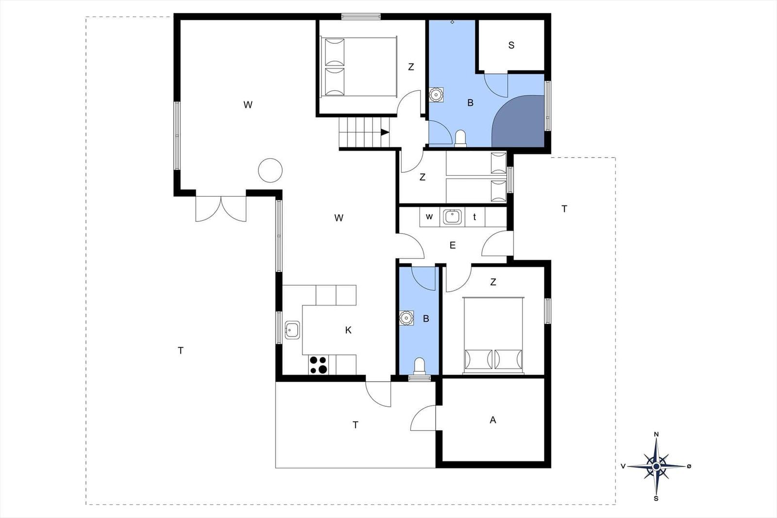 Functional floor plan with kitchen, bedrooms, and bathroom.