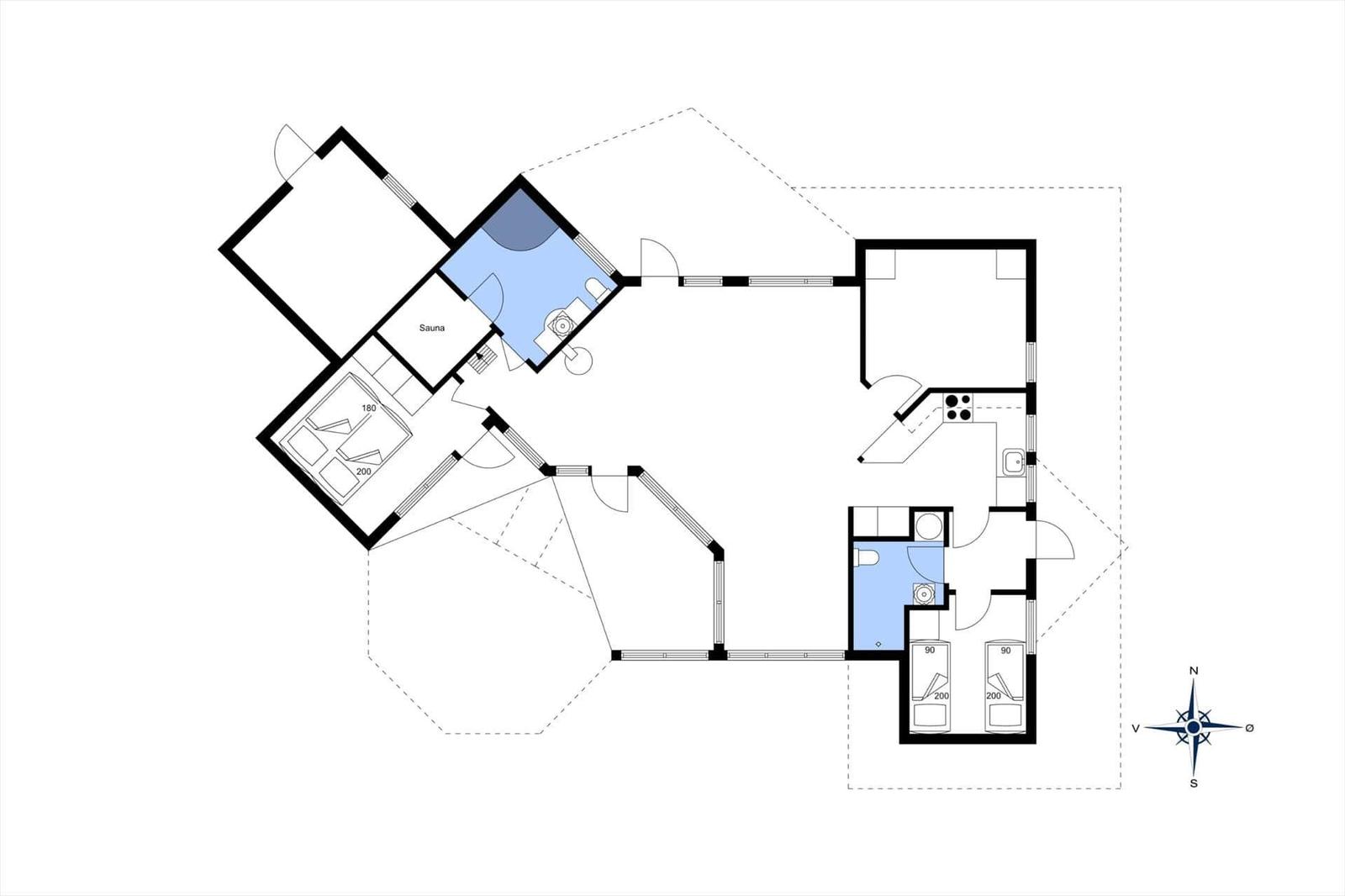 Dies ist eine Grundrisszeichnung einer Wohnung mit Sauna, Küche und zwei Schlafzimmern.