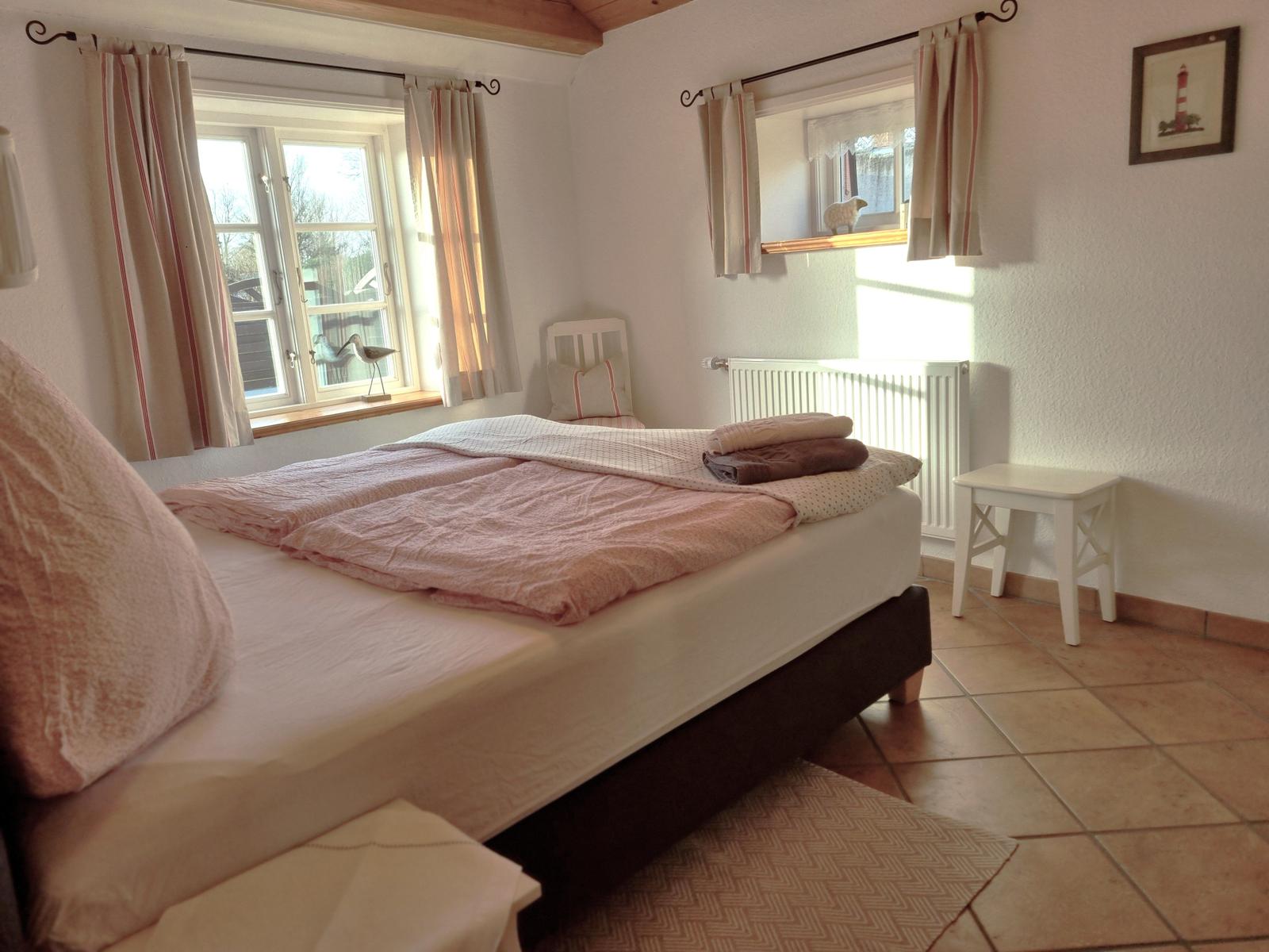 !. Schlafzimmer im EG