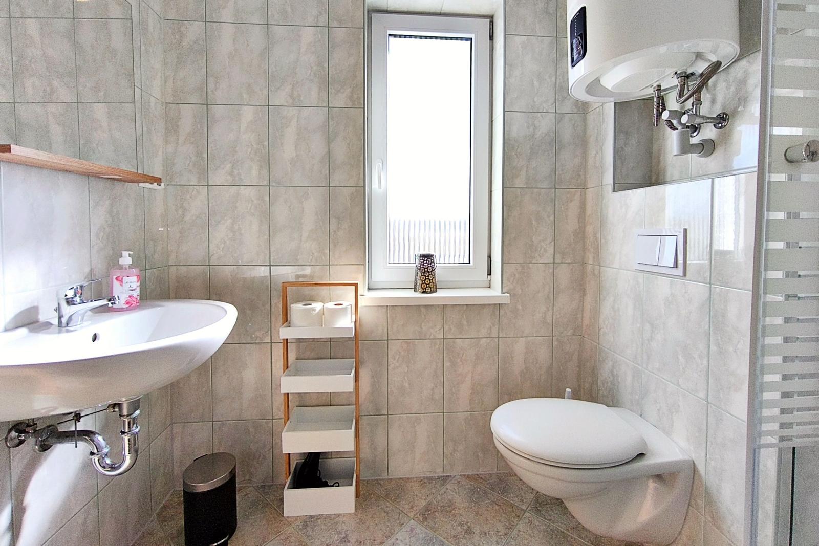 Gepflegtes Bad mit moderner Einrichtung für Ihren Usedom-Urlaub