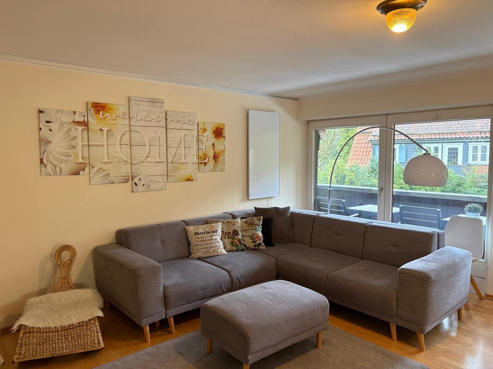 Wohn-/Essbereich mit offener Küche