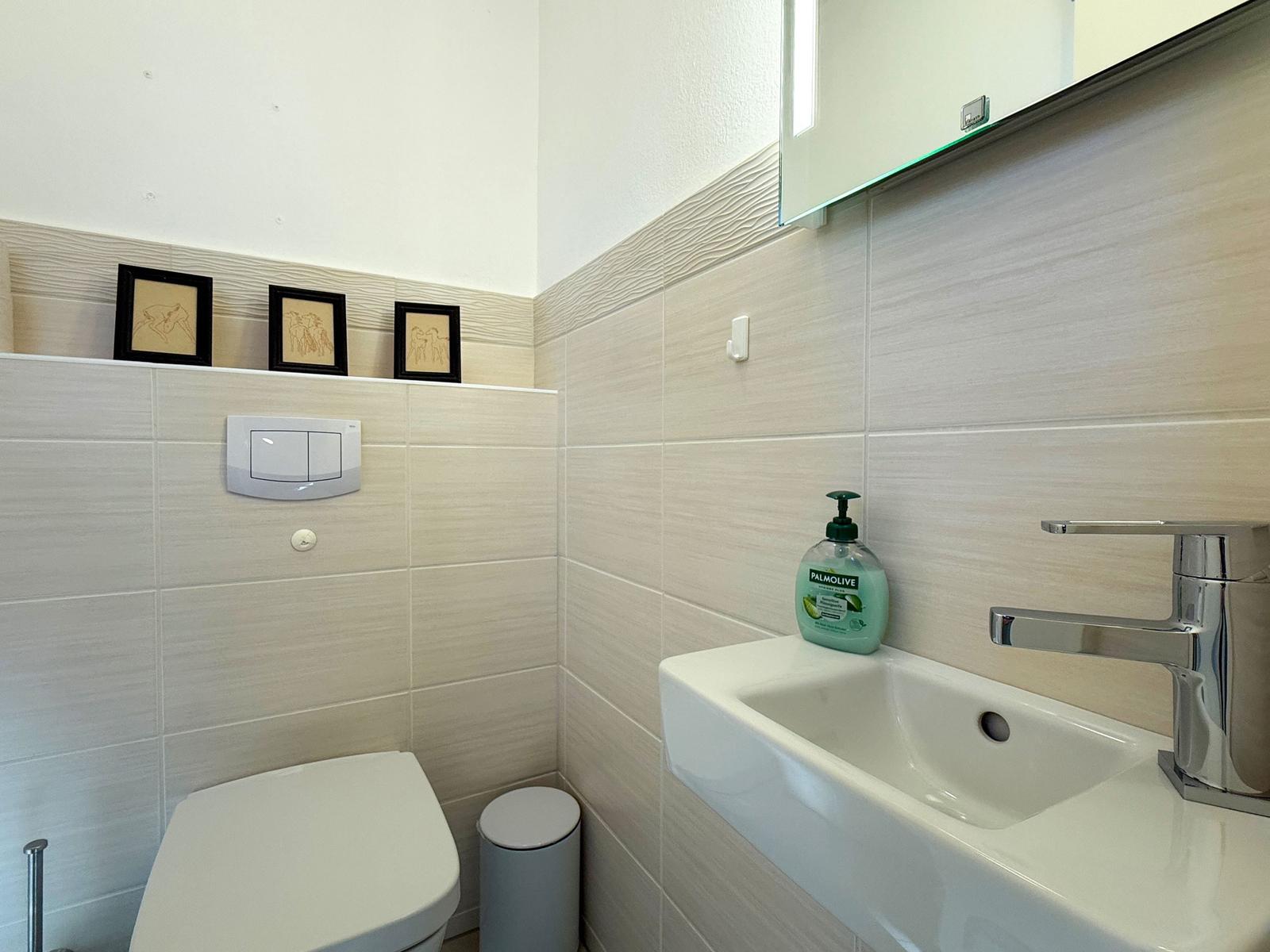 Gästebad im Erdgeschoss...