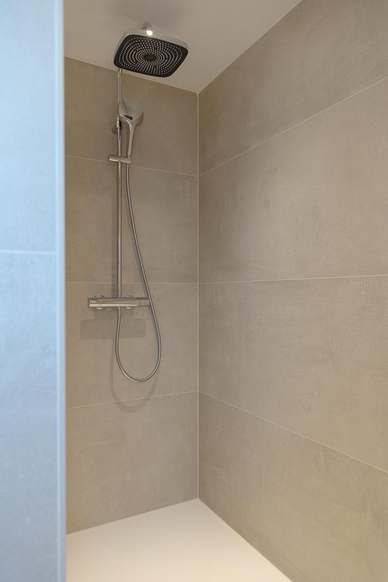 Bad Obergeschoss Walk-in Dusche