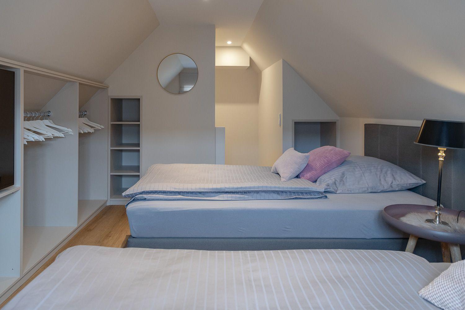 Schlafzimmer 4