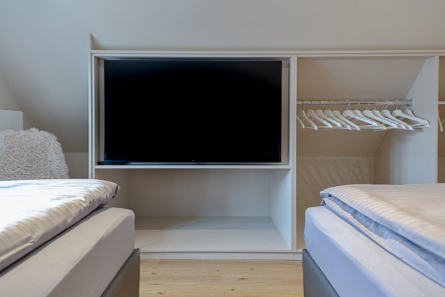 Schlafzimmer 4