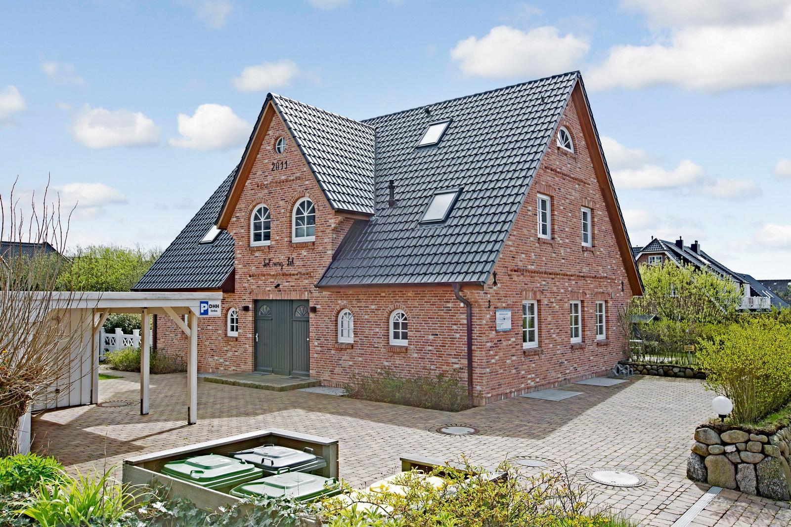 Fassade / Eingang