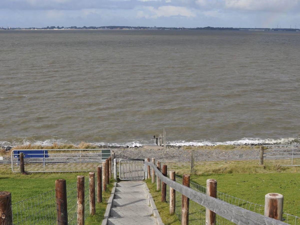 Zugang vom Feriendorf zur Nordseeküste