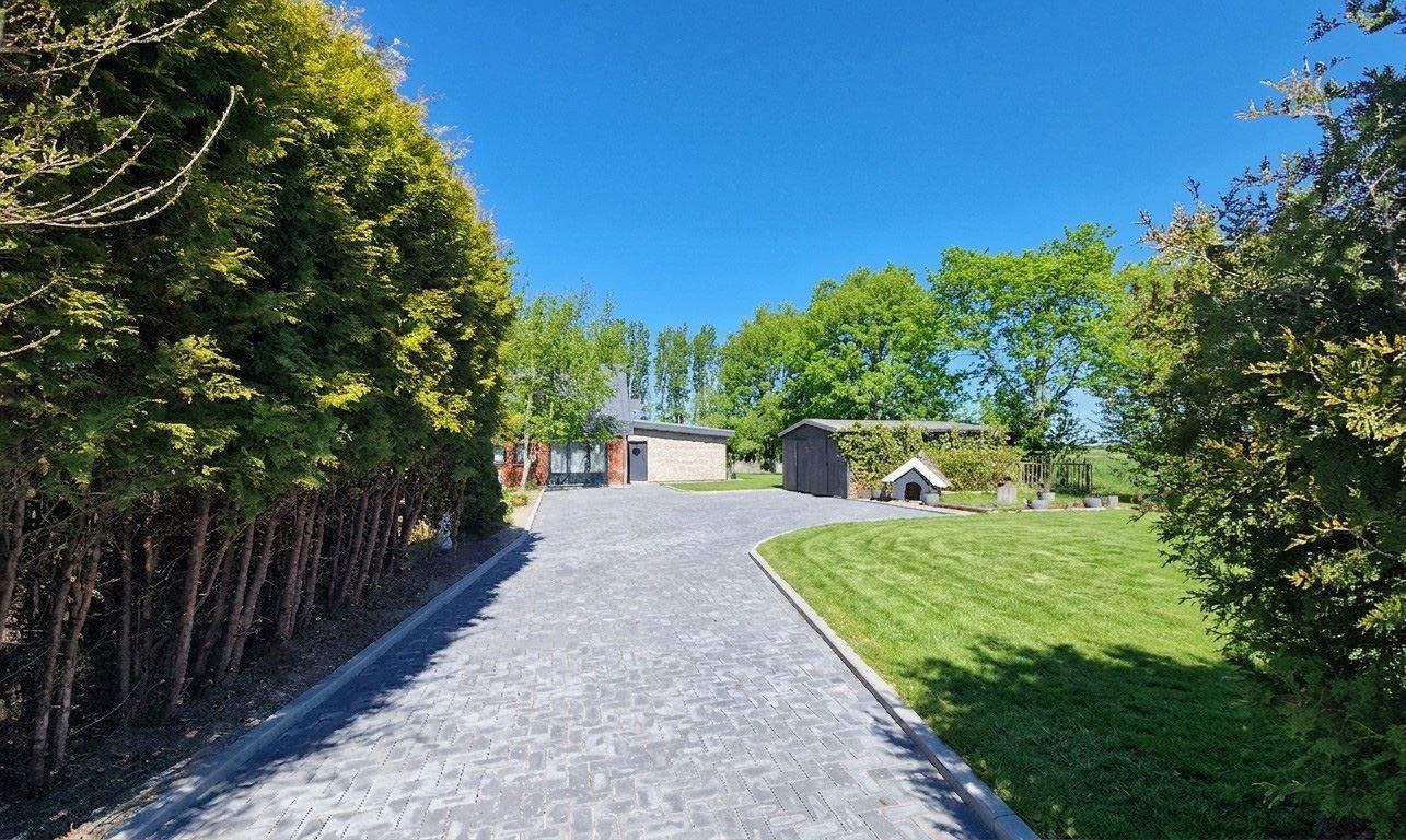 Min Leevstes Auffahrt zum Haus...