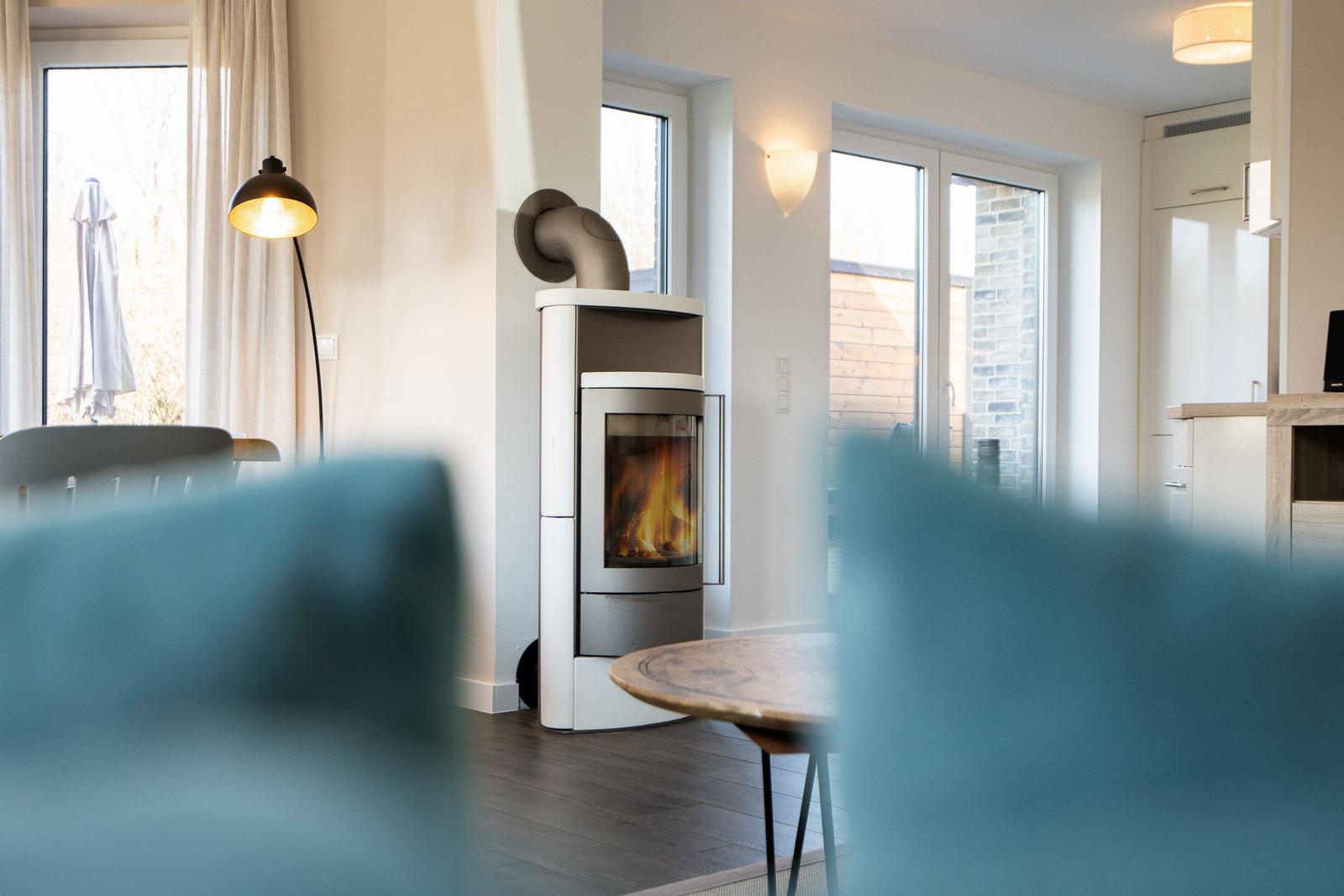 Kamin-/Ofen