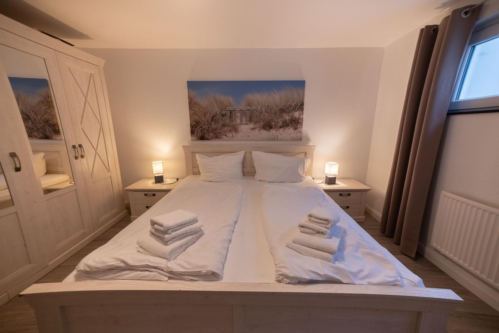 Schlafzimmer 1 UG