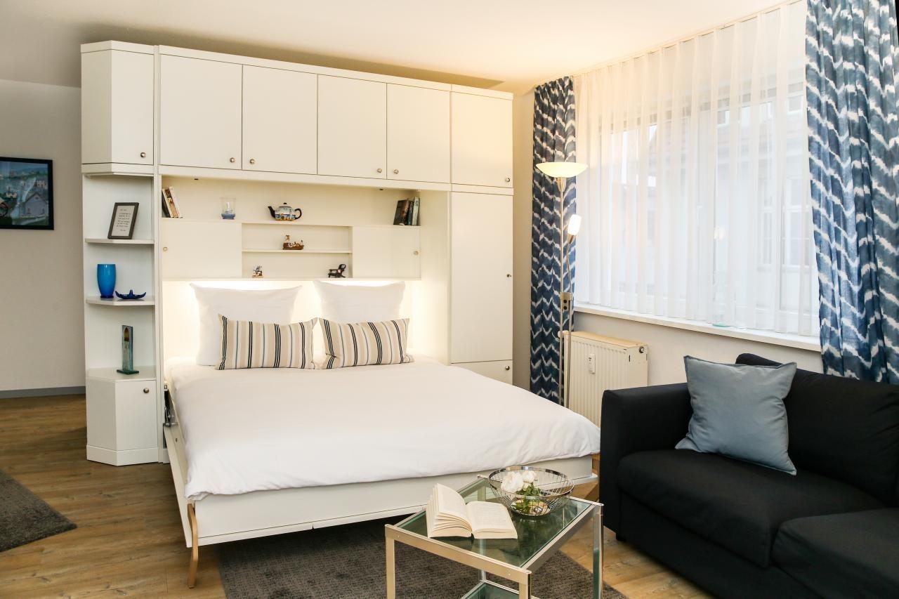Klappbett