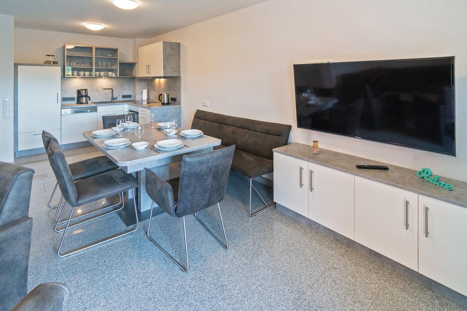 Bellevue - Wohnzimmer-Esszimmer