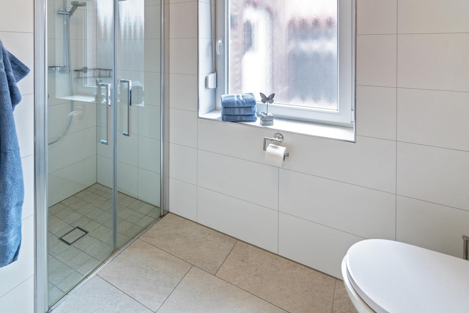 Seestern - Bad/WC UG
