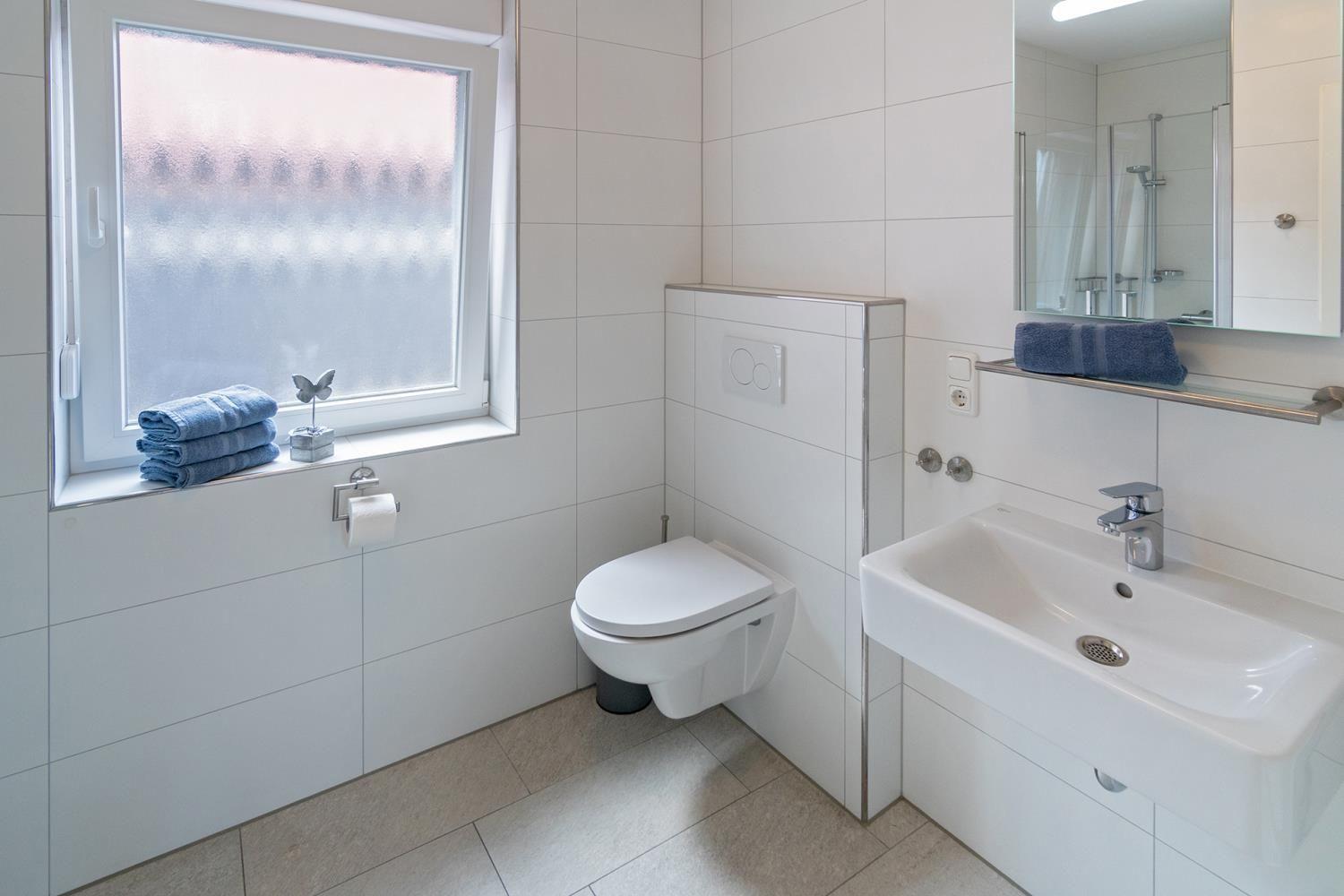 Seestern - Bad/WC UG