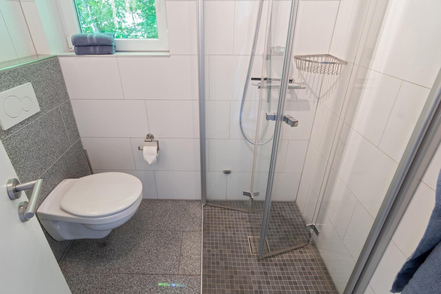 Dalida - Bad/WC 2
