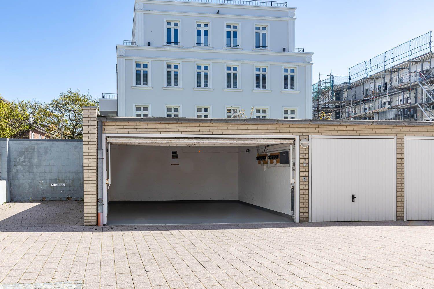 Doppelgarage zur Wohnung