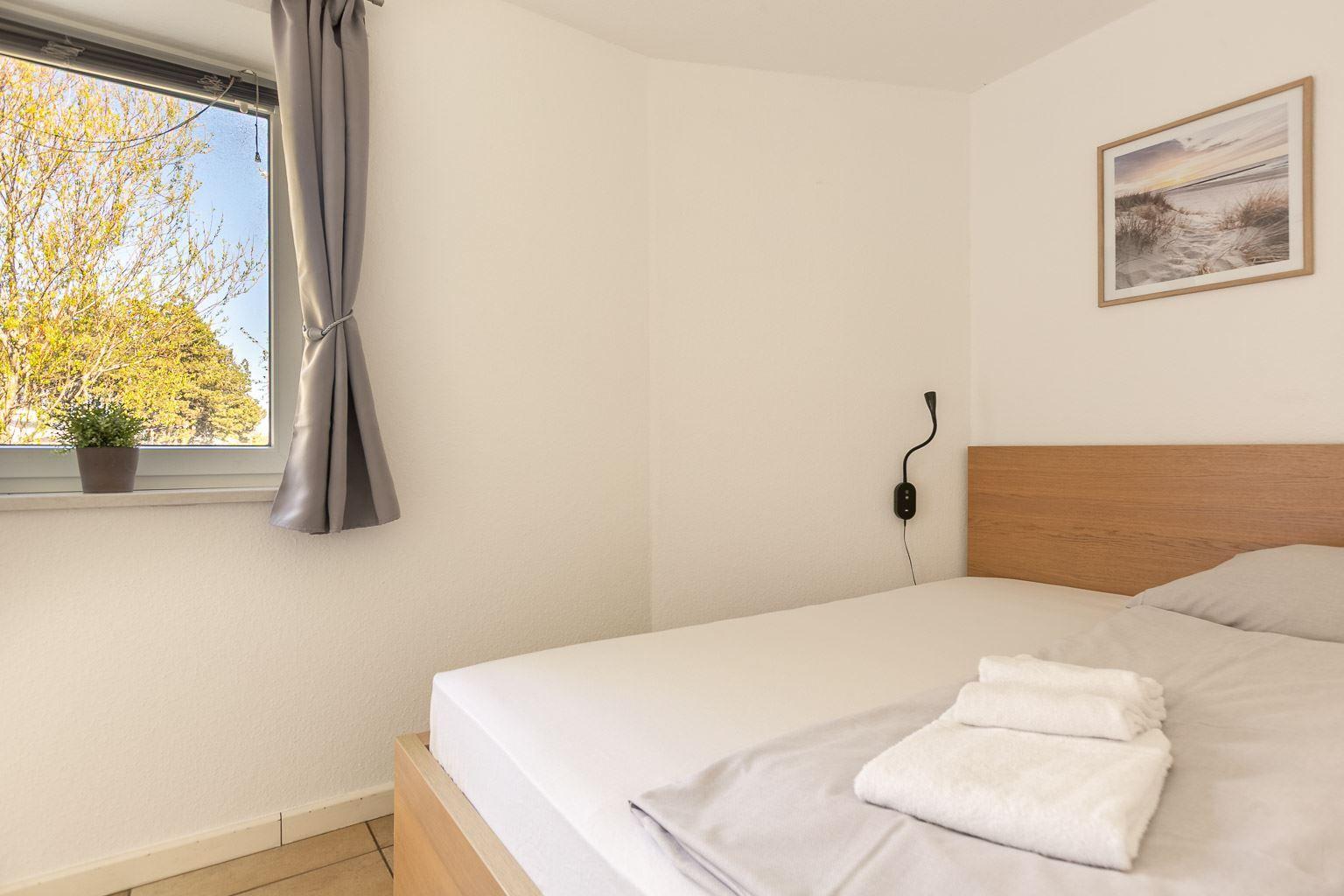 2. Schlafzimmer...