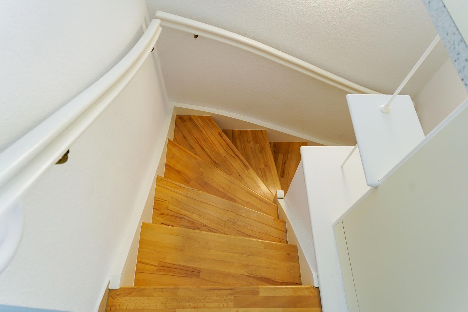 Treppe ins UG