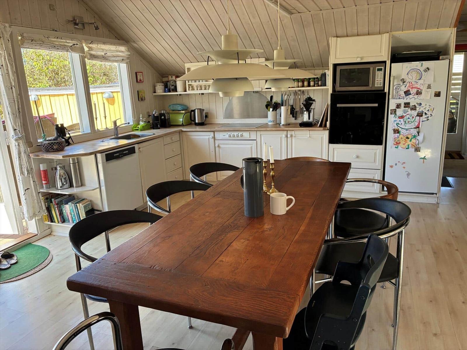 Kitchen/family room