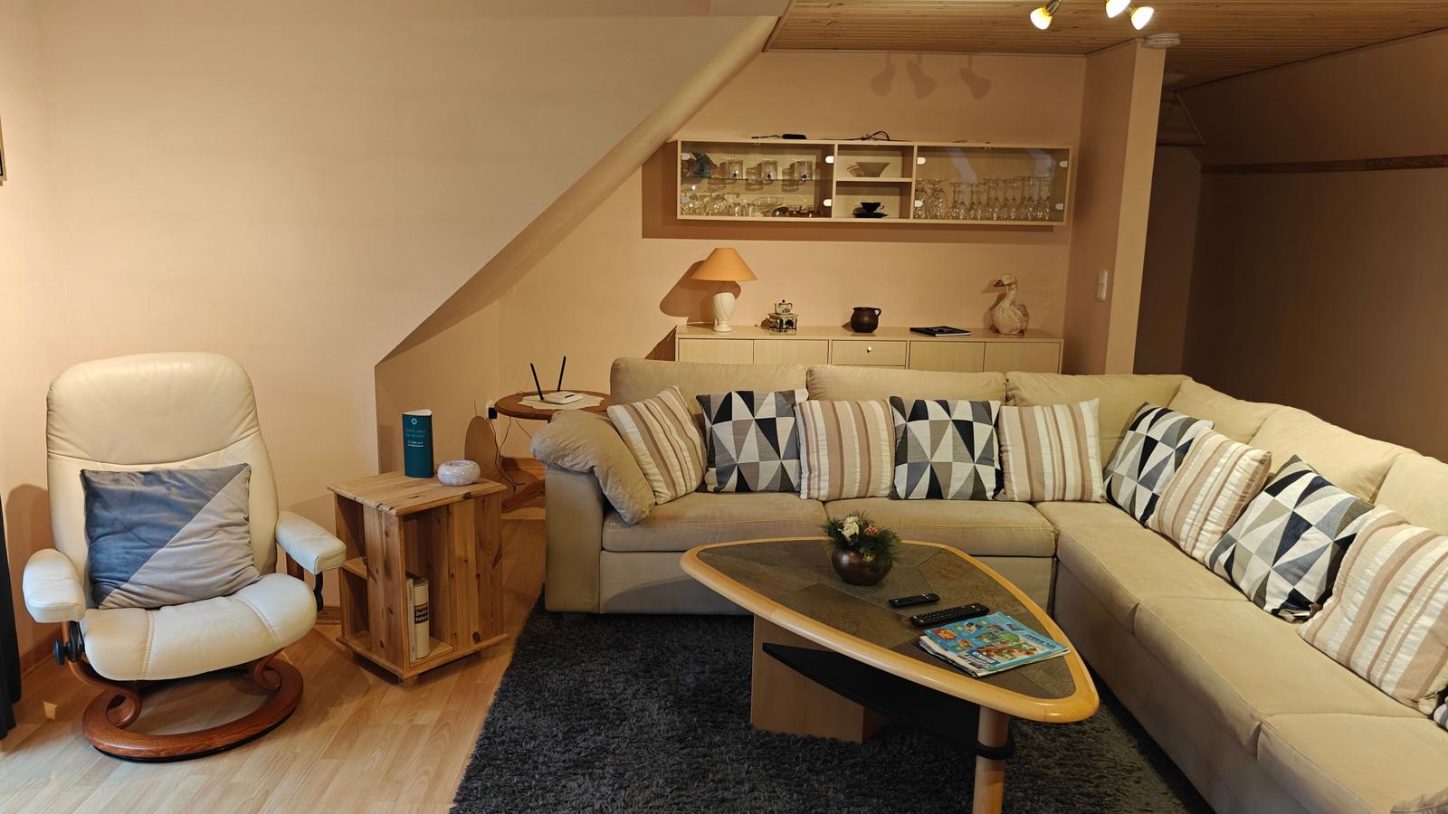 Teilansicht Wohnzimmer
