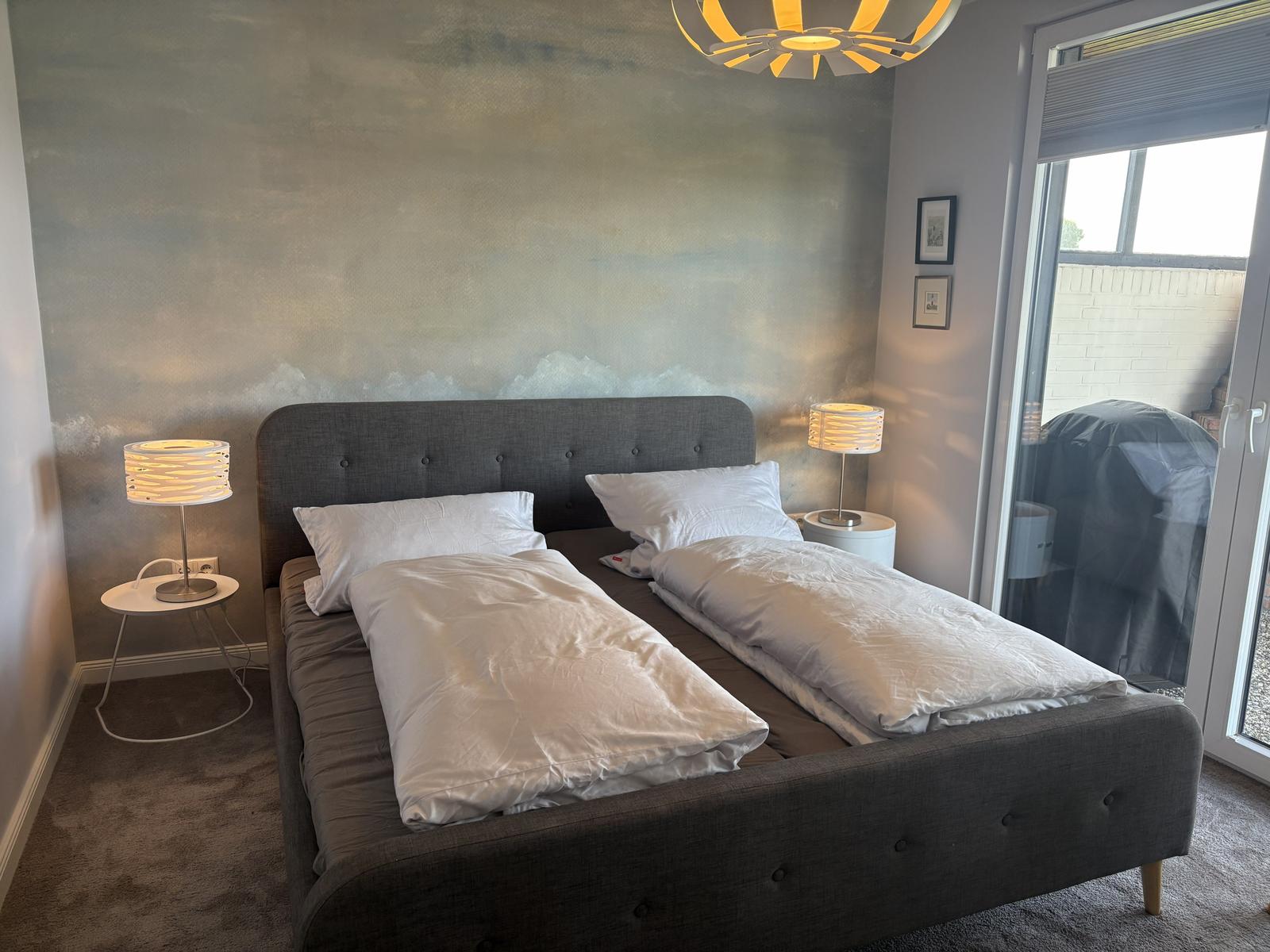Schlafzimmer 2026 neu gestaltet und mit Blick auf die Ostsee