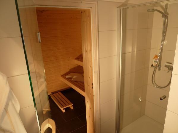 separate Dusche
