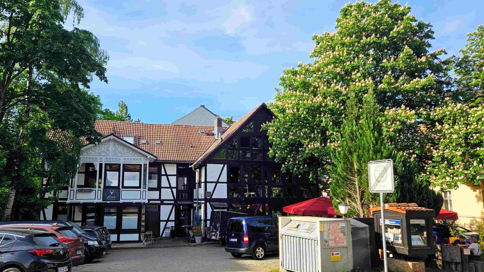 freies Parken direkt vor Ihrem Sehn Suchts Ort