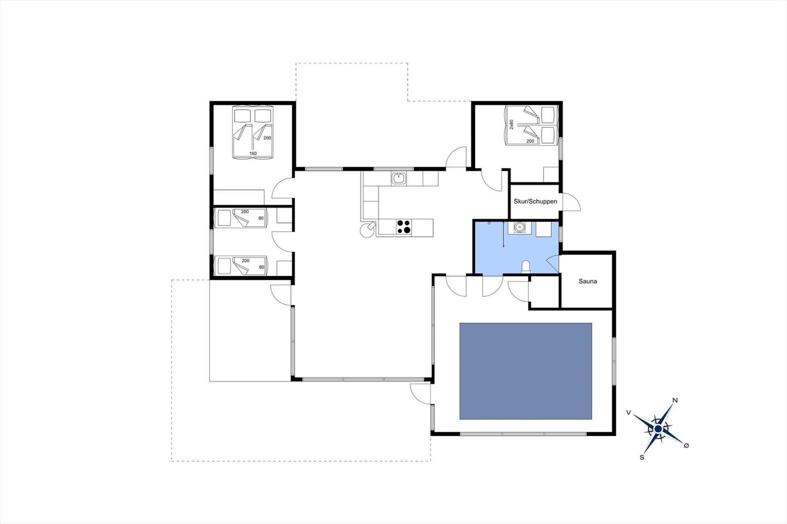Functional floor plan with kitchen, bedrooms, sauna, and Skur/Schuppen.
