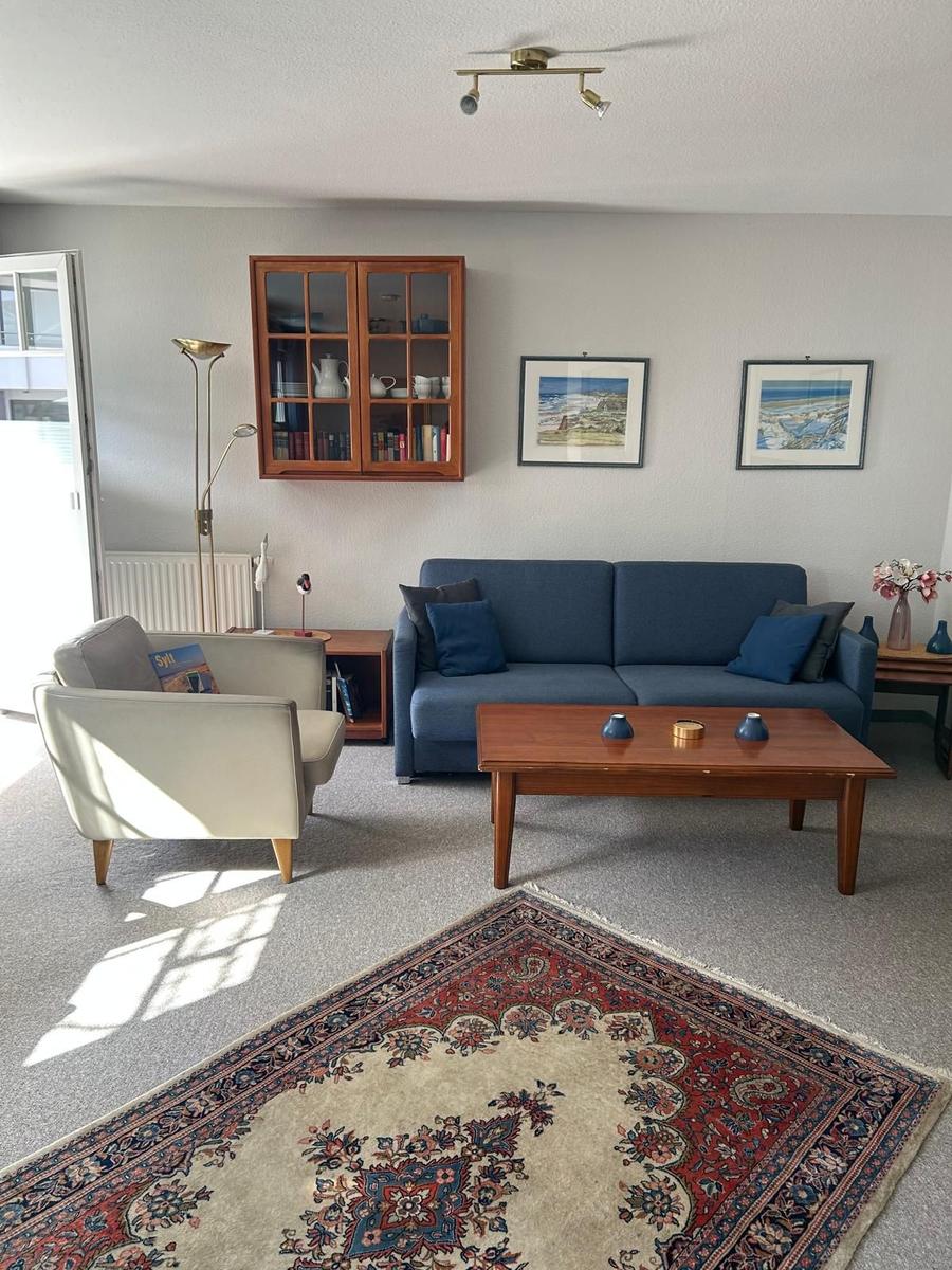Das gemütliche Sofa lässt sich mit wenigen Handgriffen zur Schlaflandschaft verwandeln.
