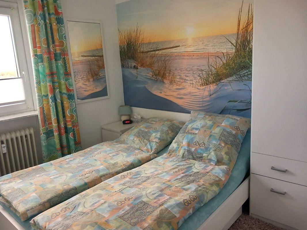 Doppelbett im Schlafzimmer