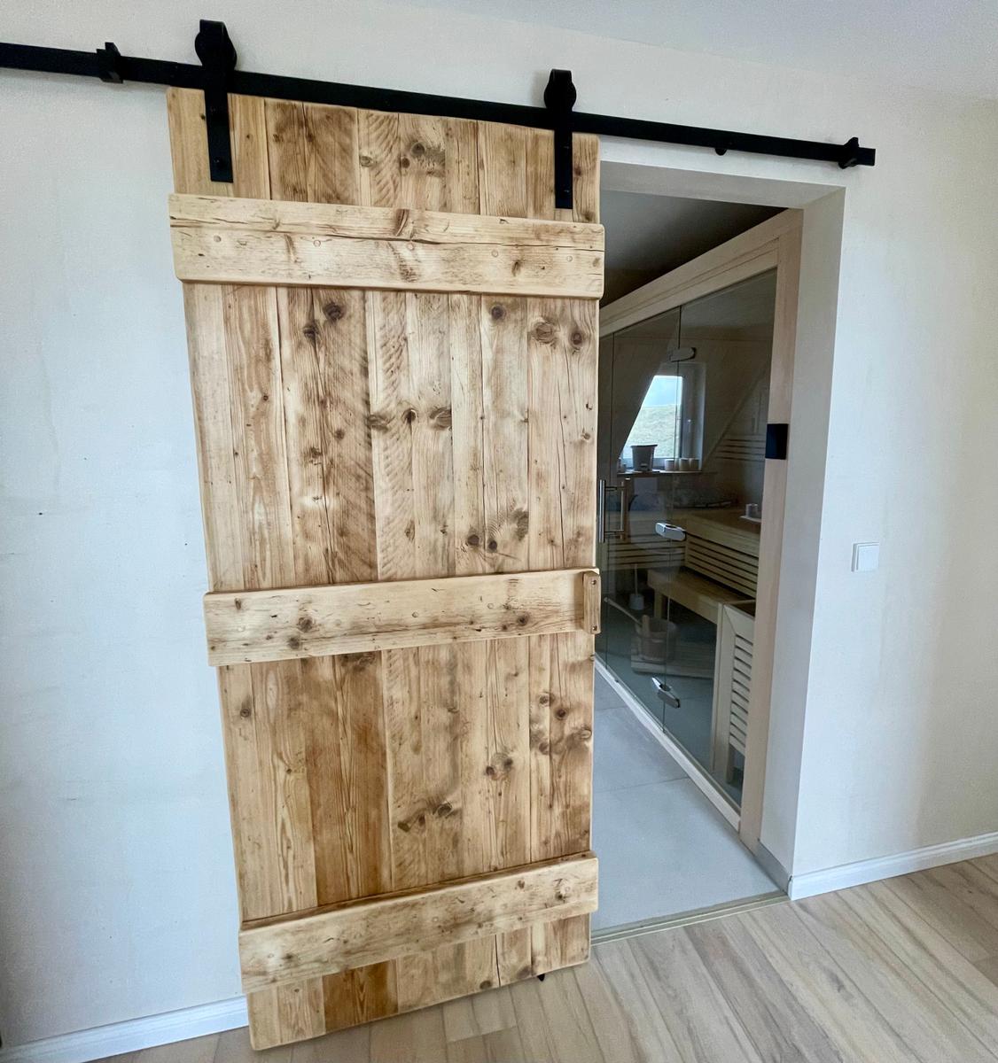 Zugang zum Badezimmer und Sauna