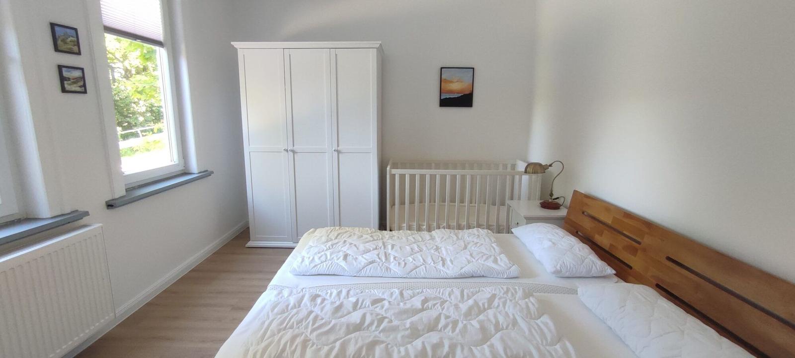 Schlafzimmer 2