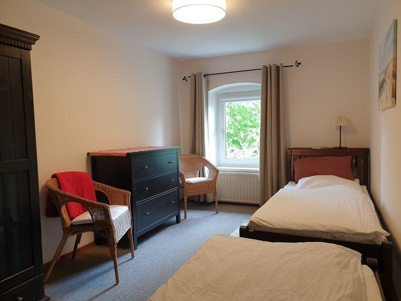Im Schlafzimmer 2 lassen sich die Betten auch als Einzelbetten stellen