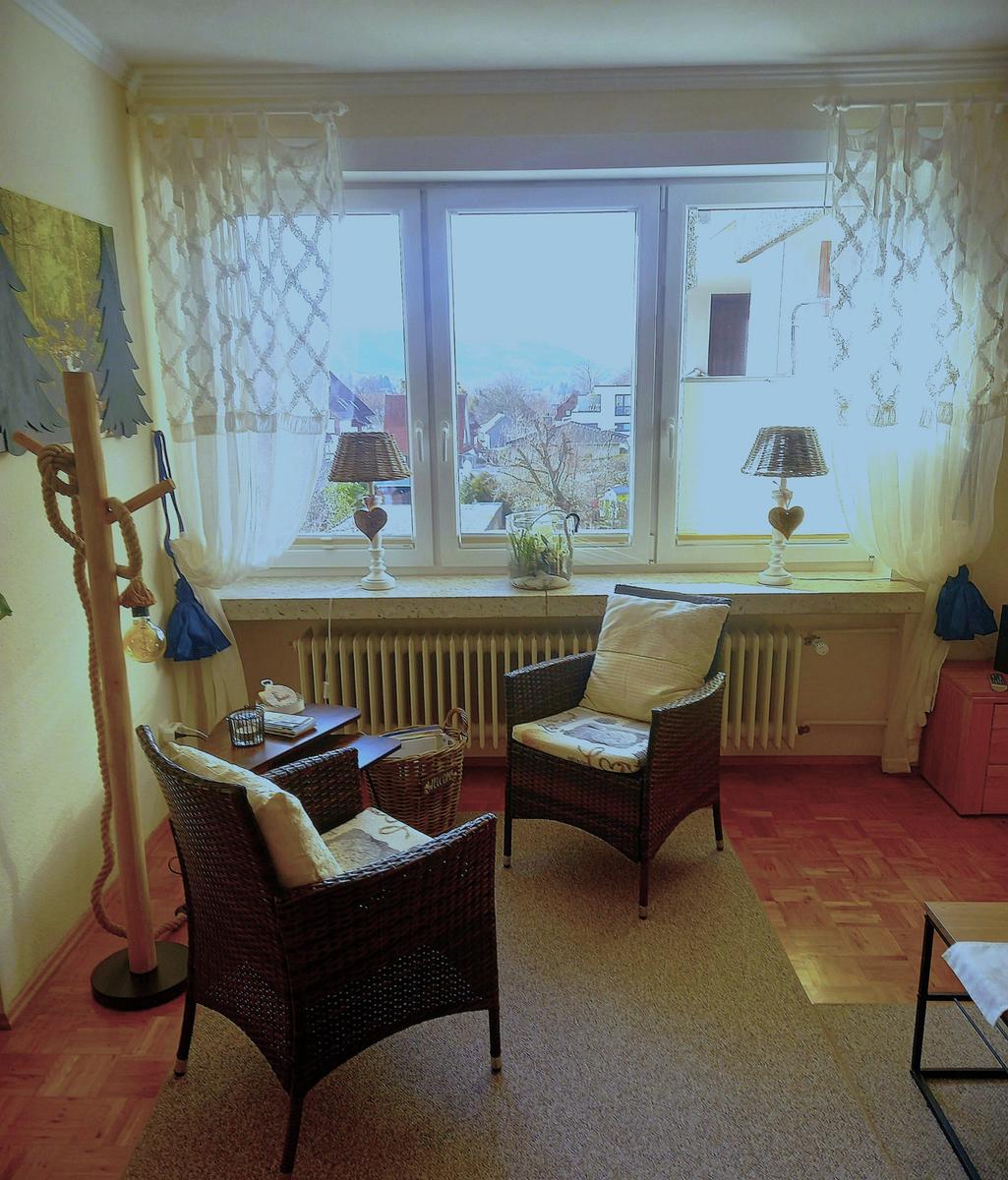 3 Flügel hat das große Fenster