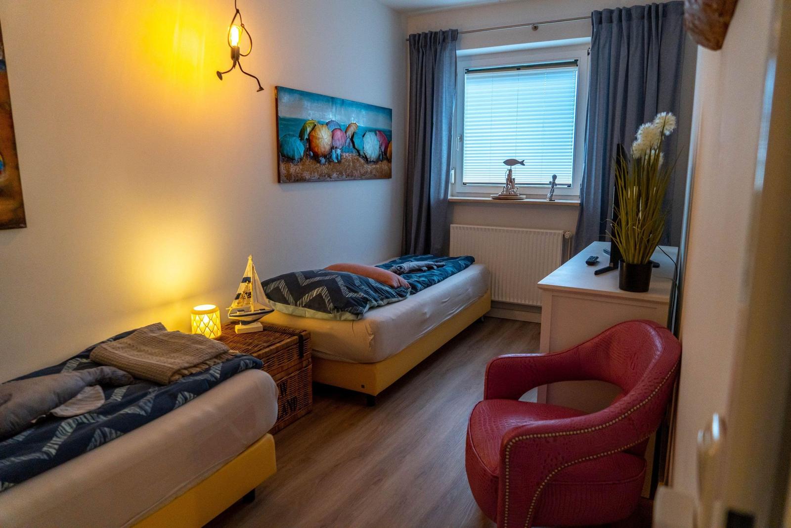 Schlafzimmer 2 ...