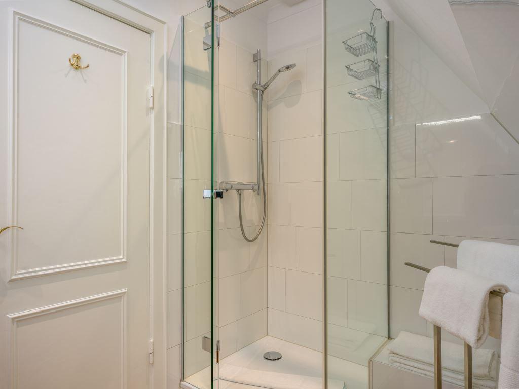 Neue Glas-Dusche.