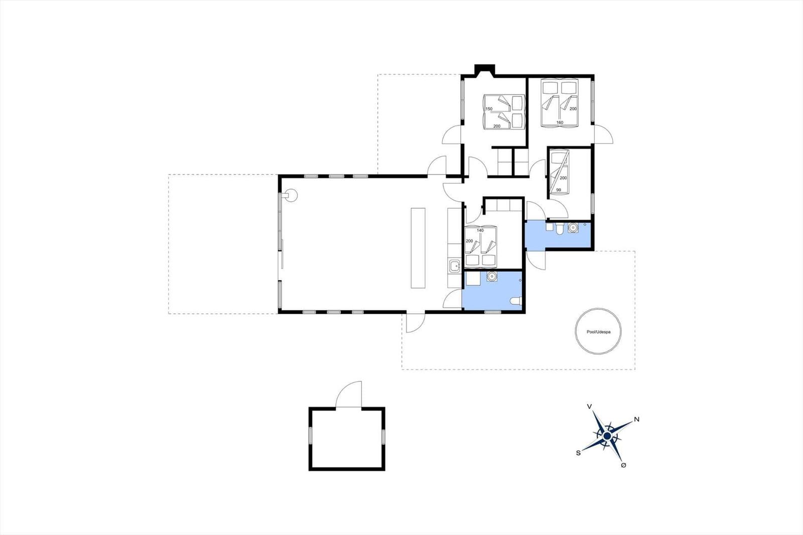 Apartment with three bedrooms, kitchen, and bathroom. Outdoor area with pool and hot tub.