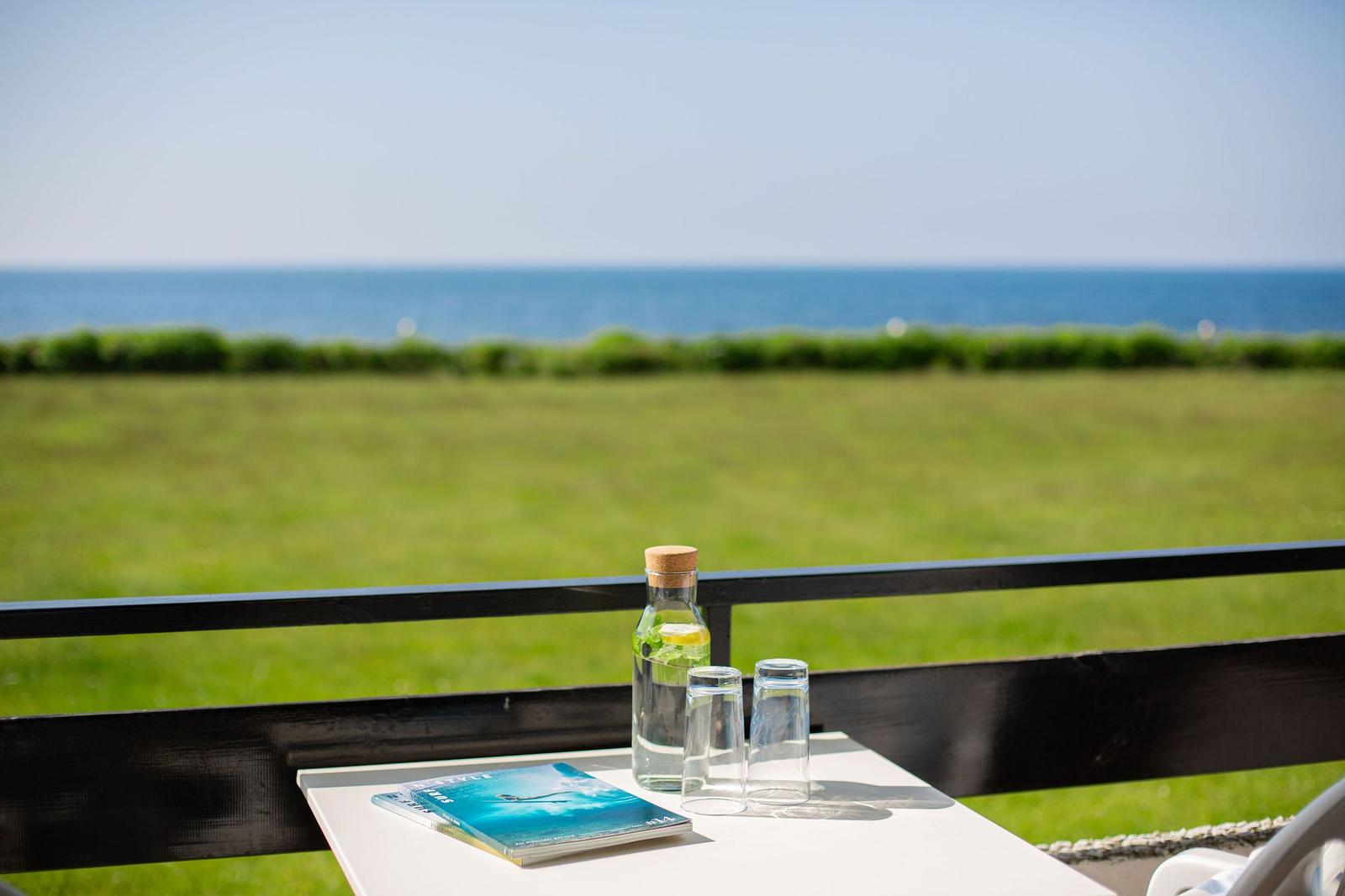 Balkon mit Meerblick in erster Reihe
