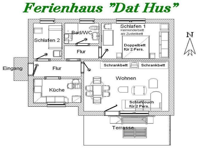 Ferienhaus mit Wohnen, Küche, Schlafzimmer und Terrasse. Flur und Bad/WC.