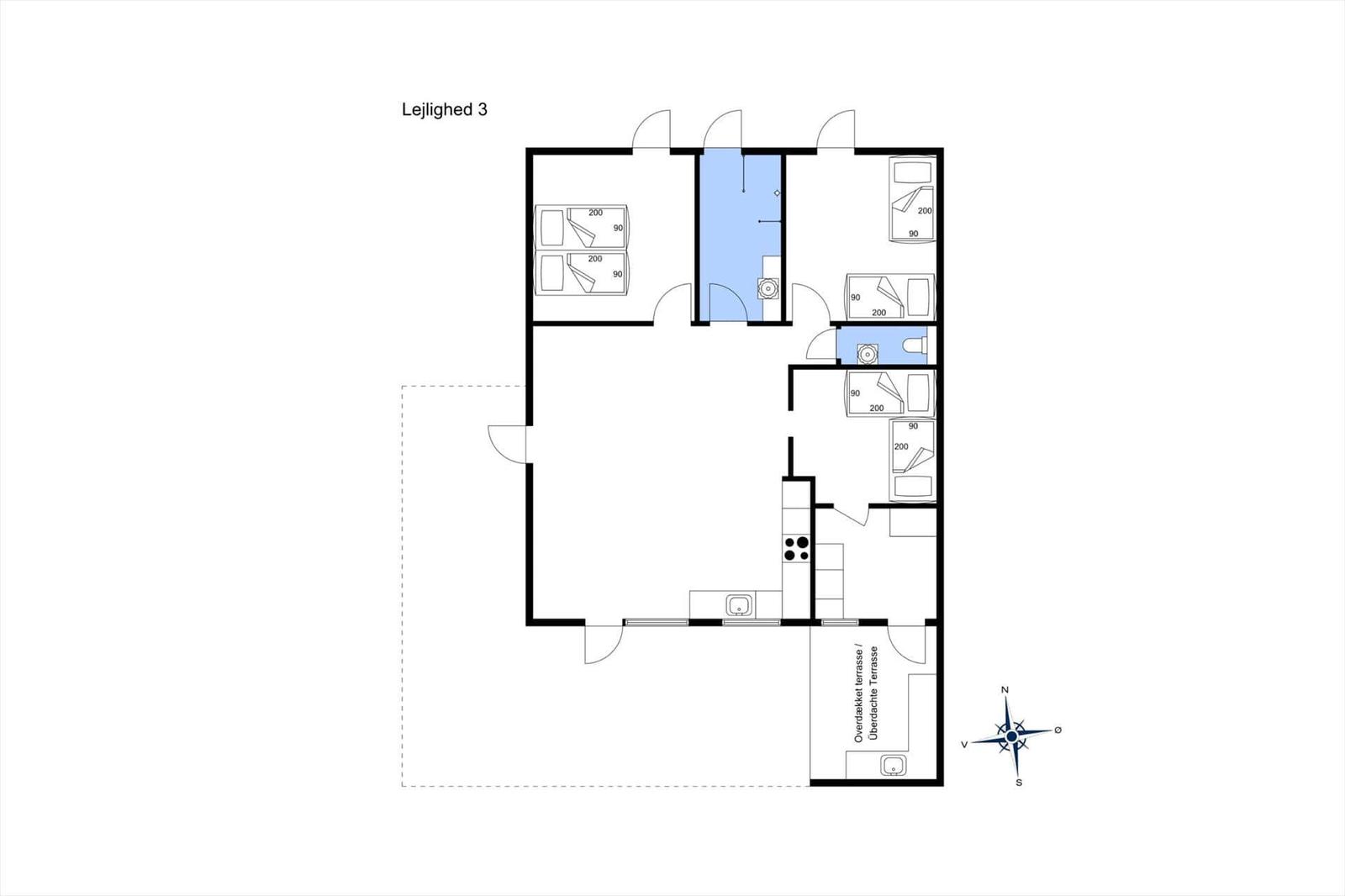Apartment with three bedrooms, kitchen, and covered terrace.