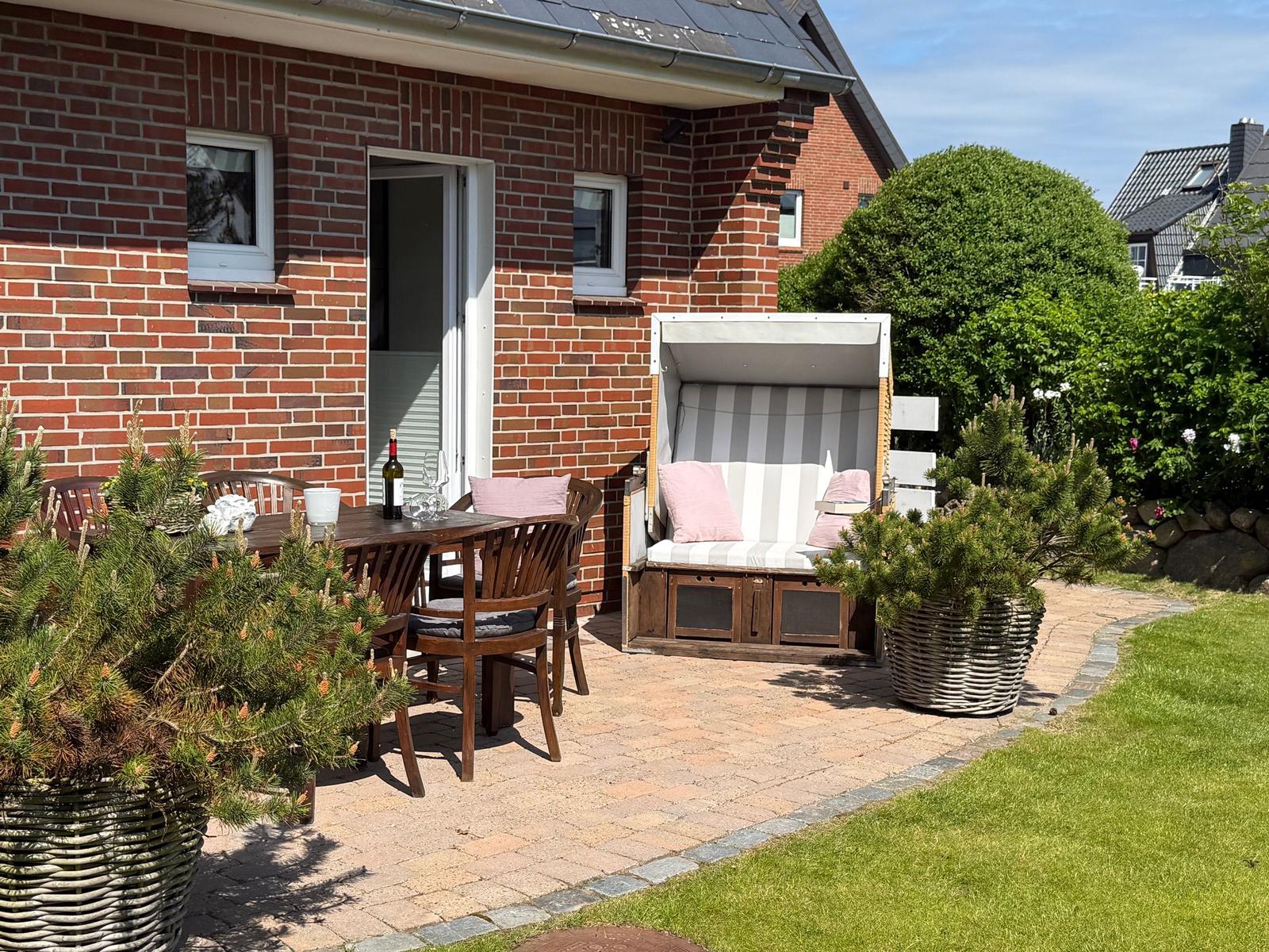 hintere Terrasse - Ostseite