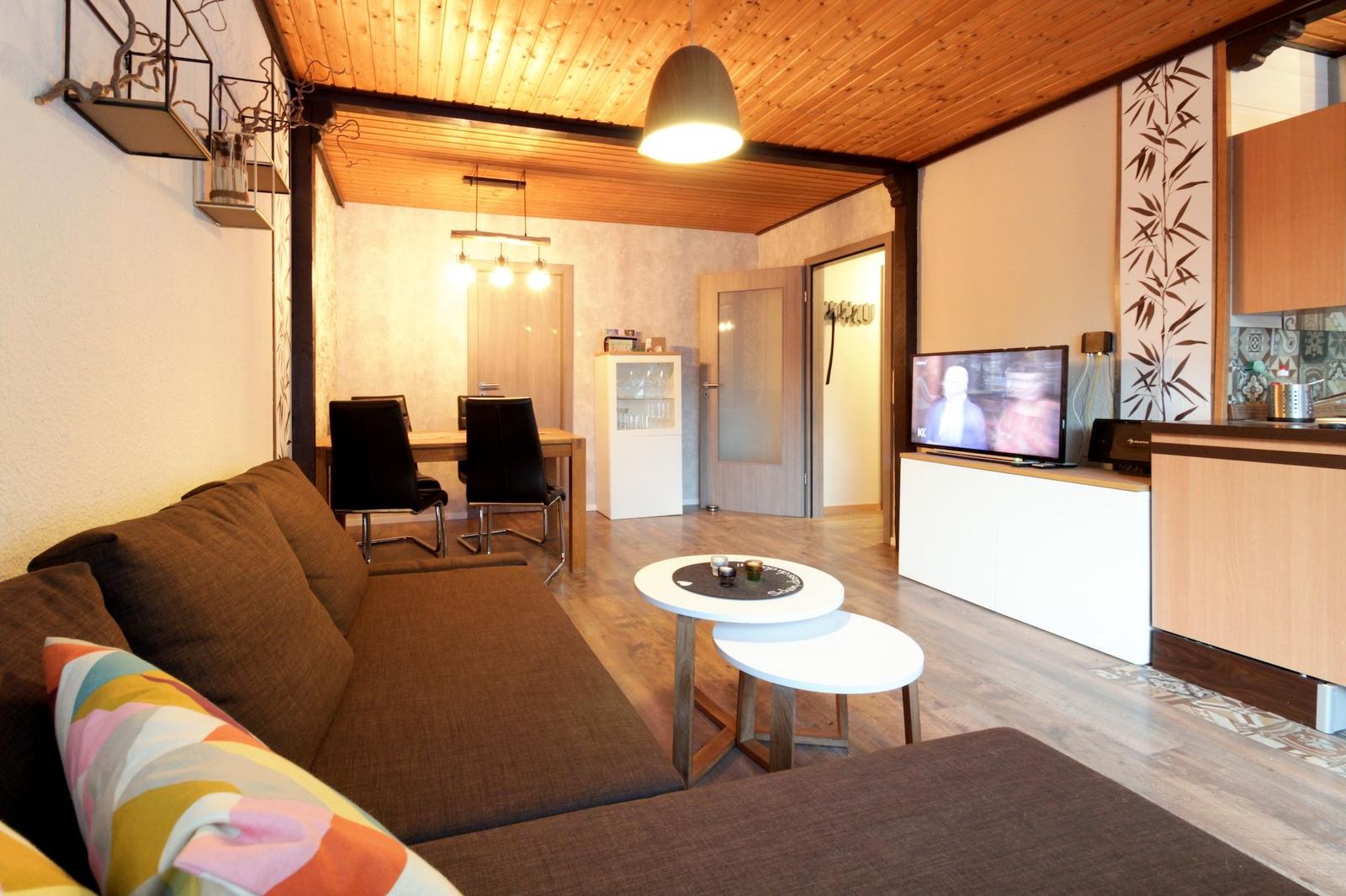 Wohnzimmer und Essbereich
