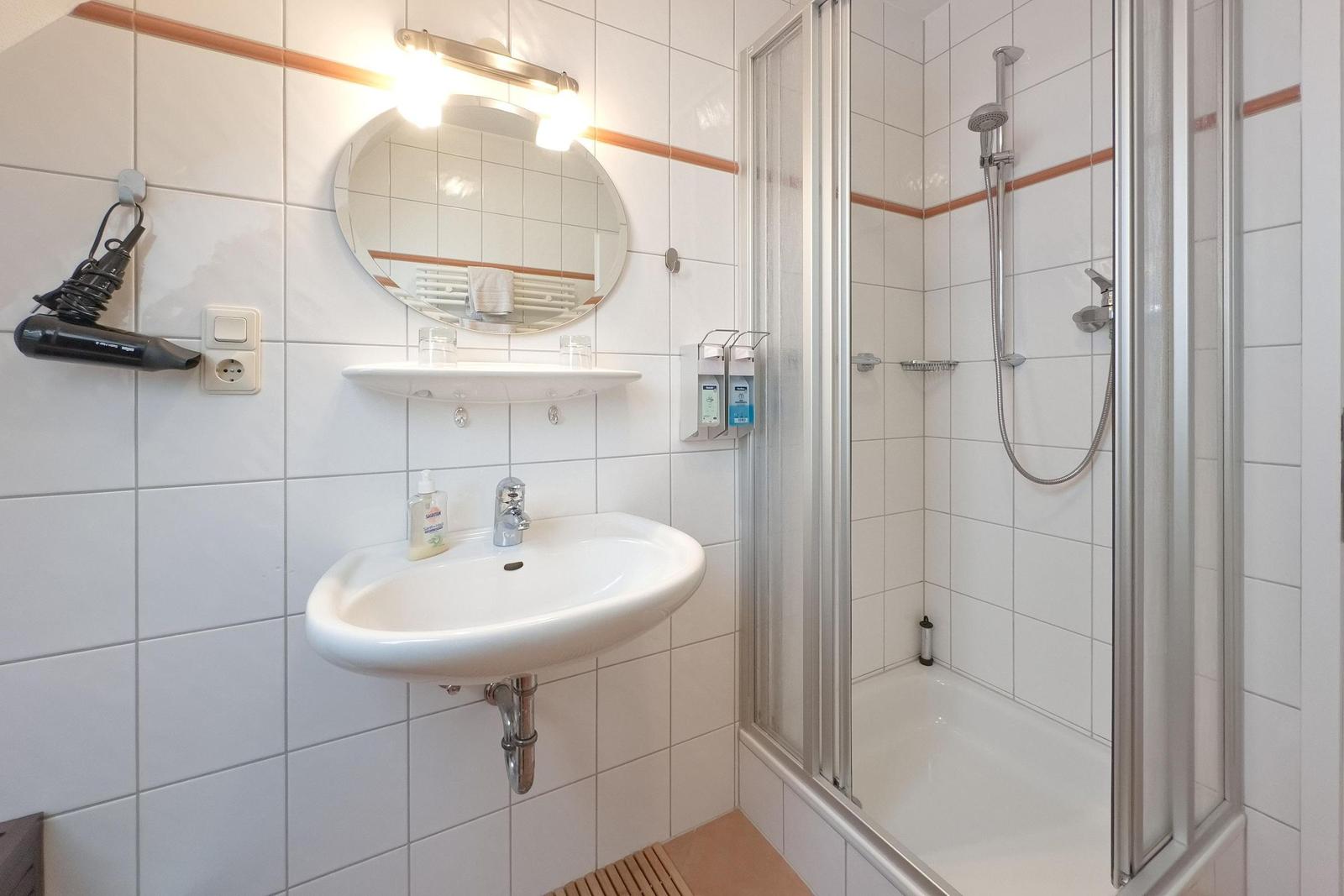 Badezimmer 1